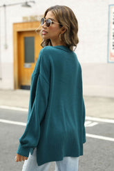 Strickpullover mit High-Low-Schlitz und geripptem Besatz